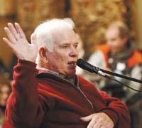 López declarando en el juicio Testigo clave contra Etchecolatz: ¿Dónde está Julio López?