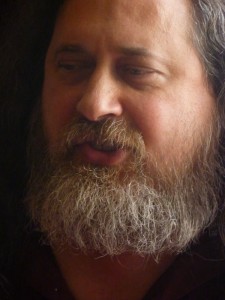 Últimas lecciones de Richard Stallman sobre el ciber control
