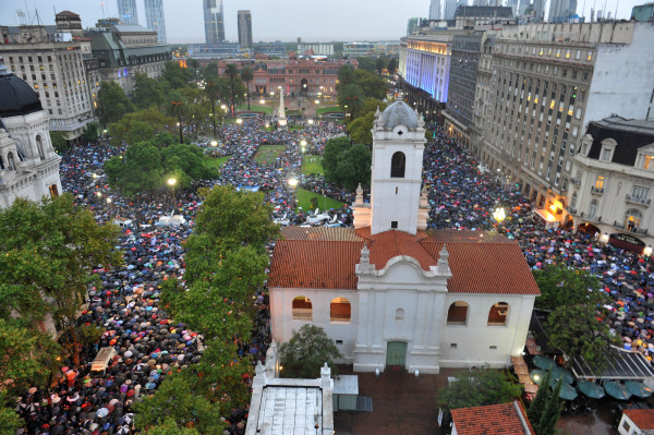 18F: los sonidos del silencio en la marcha por Nisman