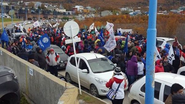Marcha en Tierra del Fuego. Foto: ANRed