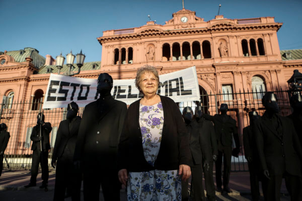 #EstoHueleMal llegó a la Casa Rosada