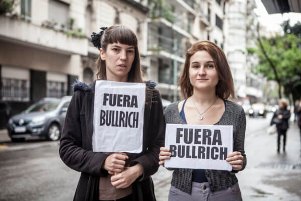 #FueraBullrich