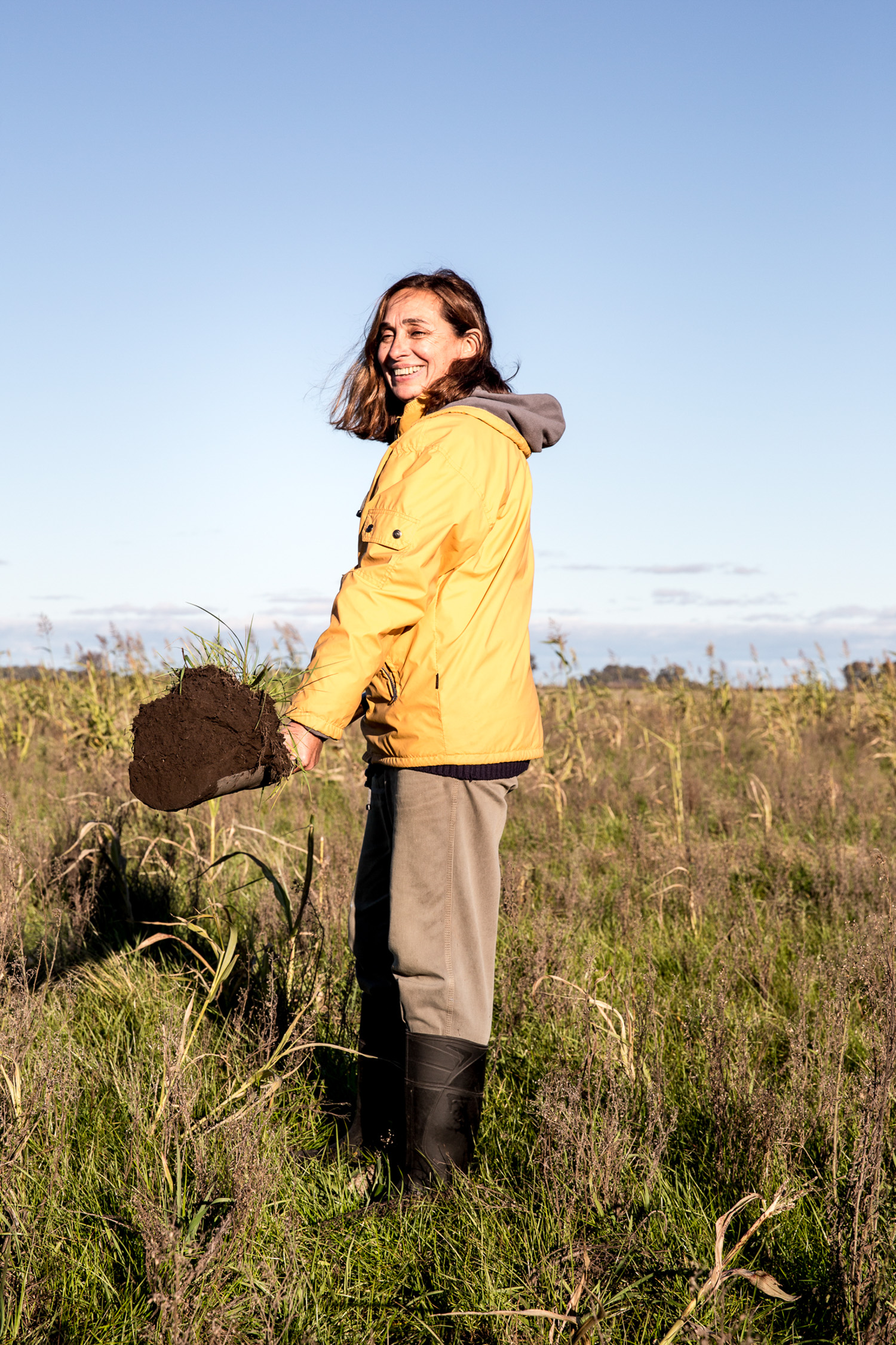 Tierra viva: MU en campos agroecológicos de Lincoln