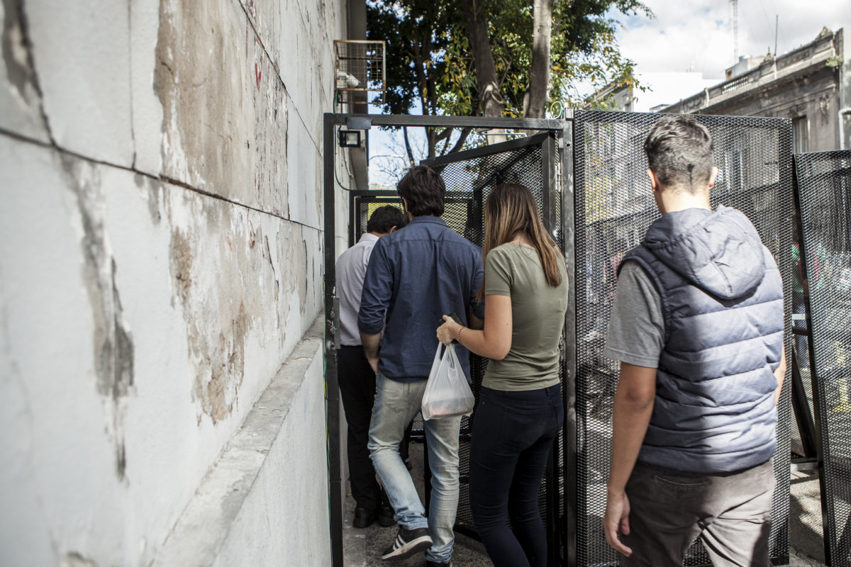 Despidos masivos en Clarín: historias de otro capítulo del «periodismo de infantería»