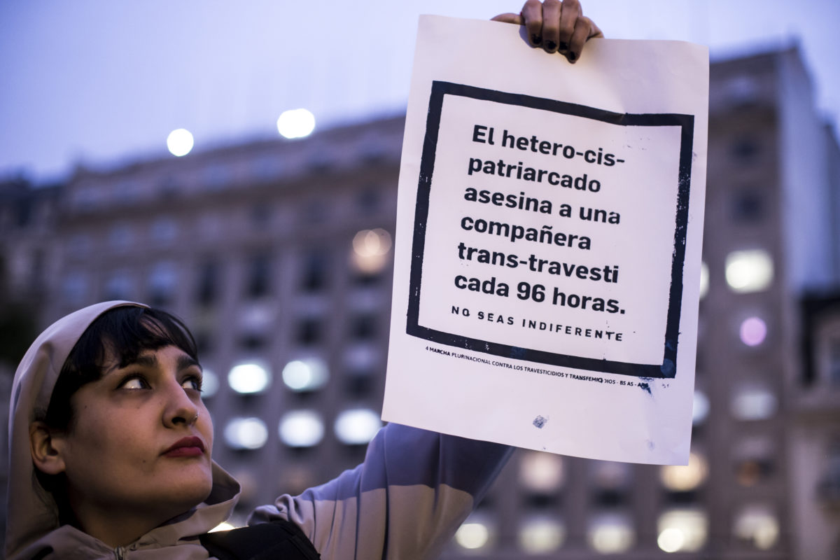 El día del beso disidente: 4º Marcha contra los travesticidios y transfemicidios