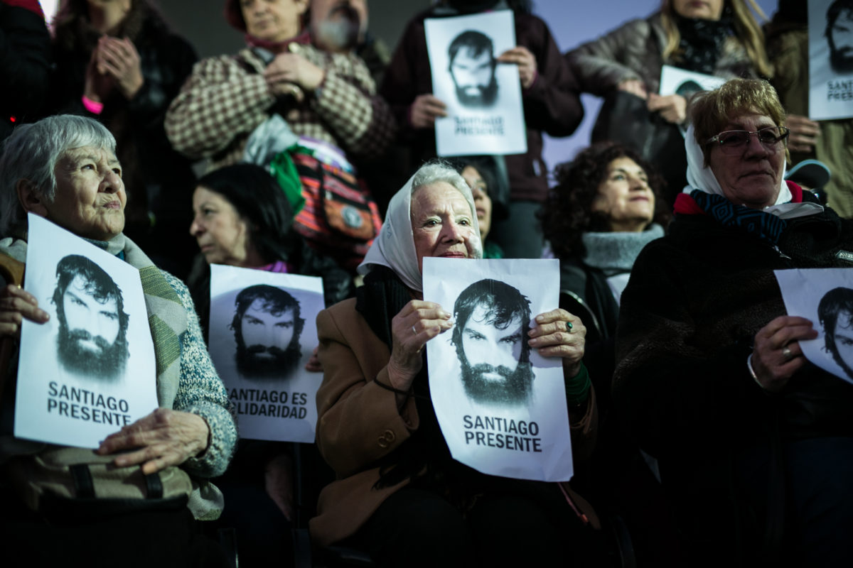 Justicia por Santiago: el recuerdo y el abrazo social a una familia tras dos años de impunidad