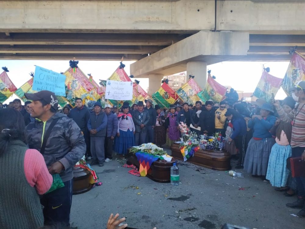 Bolivia, entre la masacre de El Alto y el pacto en el Parlamento