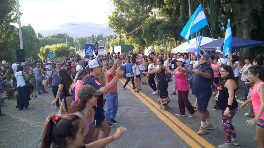 Jornada histórica: Mendoza marcha hacia la capital provincial para que anulen la ley pro minera