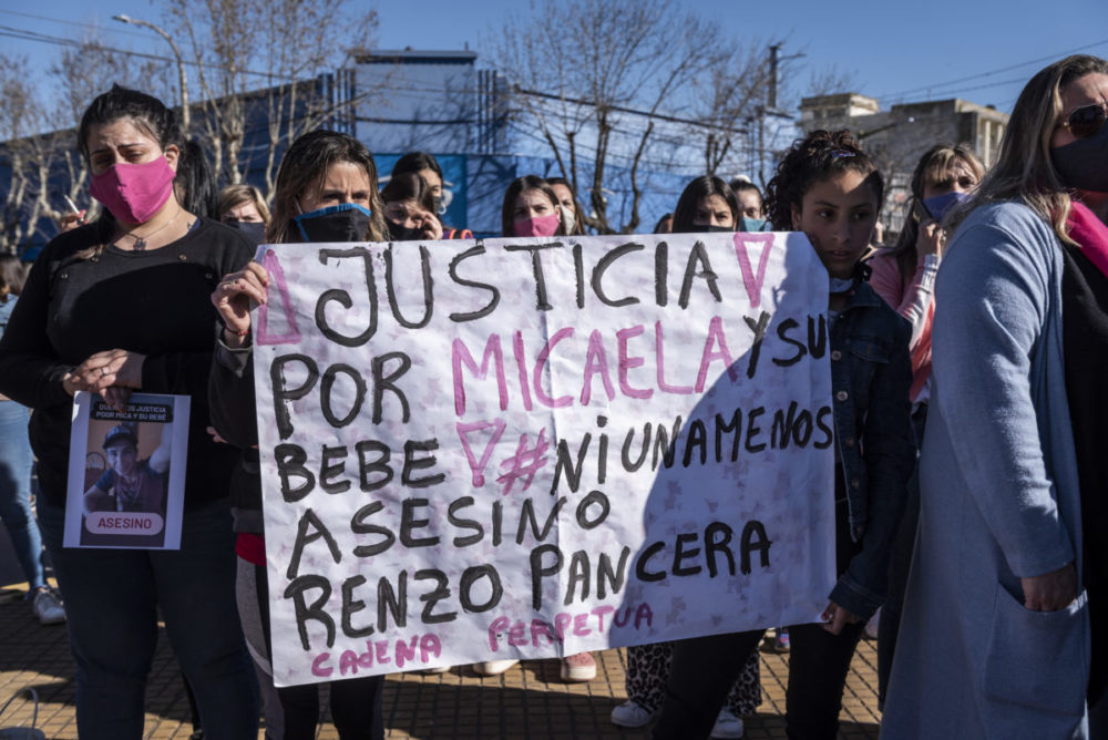9 de julio, la ciudad movilizada por el femicidio de Micaela: “No queremos sobrevivir, queremos vivir”