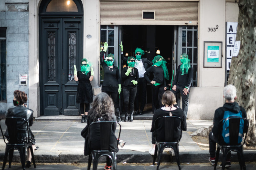 Posta cultural de ESCENA: Instrucciones para abrir las puertas de los teatros