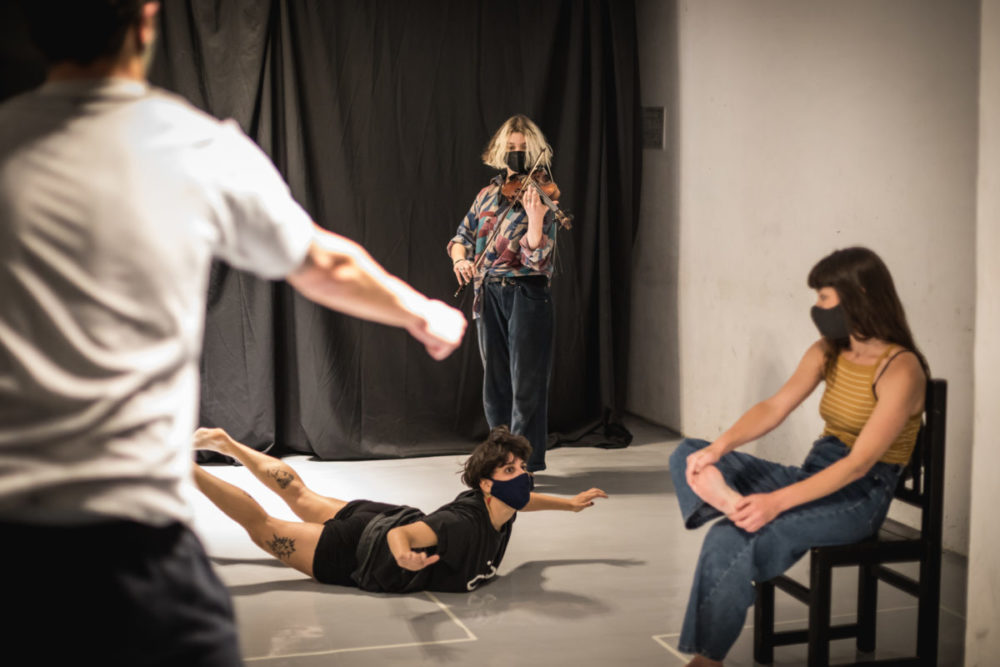 Re-ritualizar el teatro: la propuesta de bailar para conquistar los espacios de cultura
