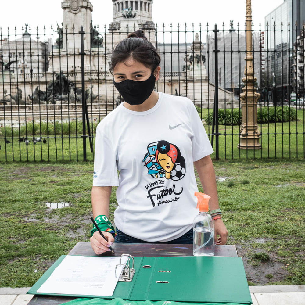 A ganar: futbolistas por el Aborto Legal